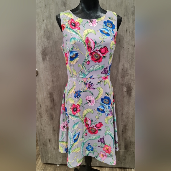 ANN TAYLOR FLORAL DRESS SIZE 6 EUC - Picture 1 of 7